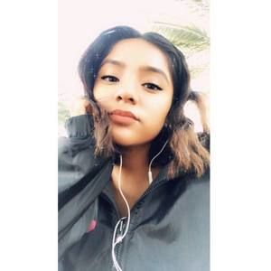 Meet your Posher, Neida